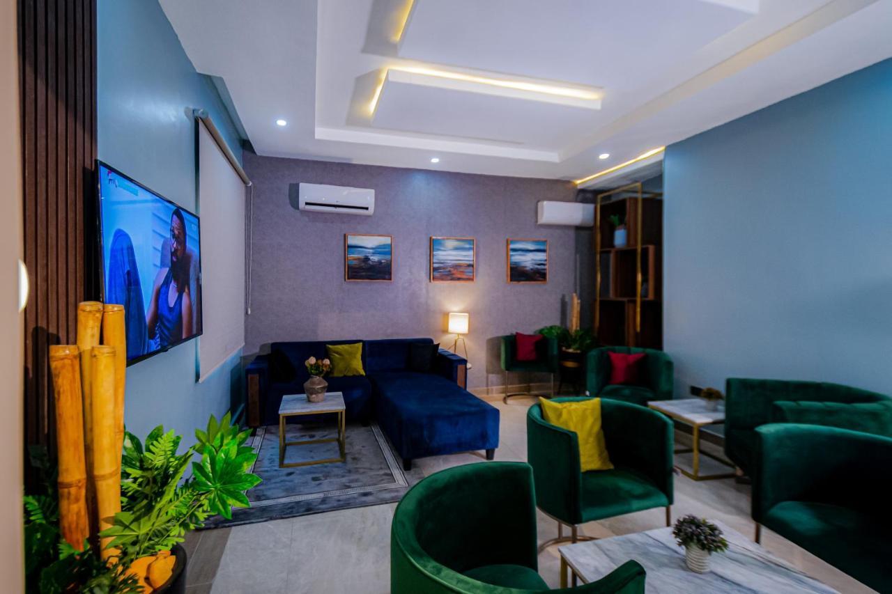 Wali'S Suites Абуджа Экстерьер фото
